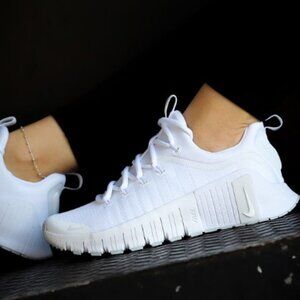 Nike Women's Free Metcon 6 Training Shoes - White